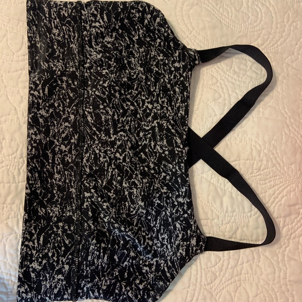 Lulu Lemon Sports Bra
